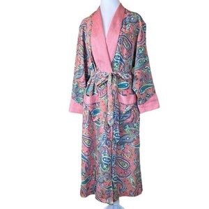 Vintage Victoria’s Secret Gold Label Pink Paisley Robe like new condition Sz S